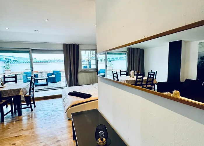 Amazing 2br Apt, 16-mins To Blumengaerten Apartment
