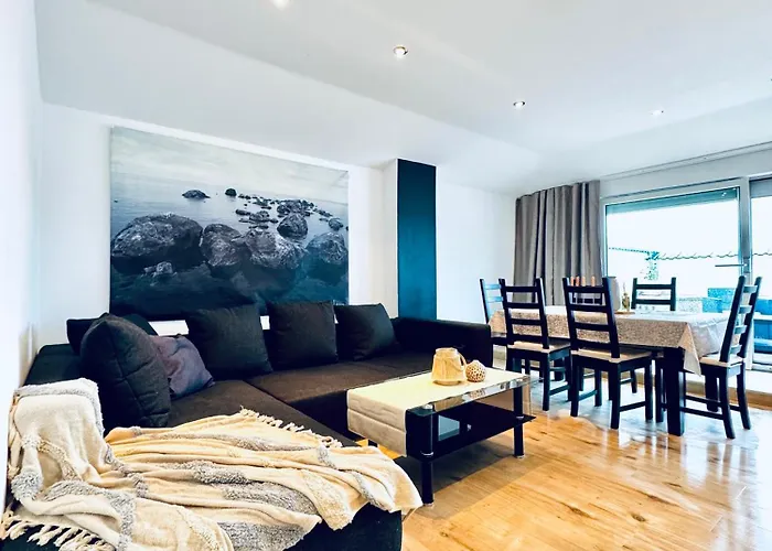 Apartment Amazing 2br Apt, 16-mins To Blumengaerten *