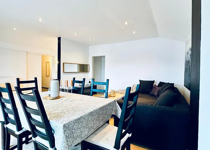 Amazing 2br Apt, 16-mins To Blumengaerten *